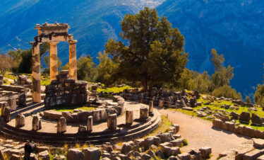 Full day tour to Delphi (from Athens)