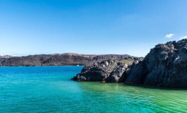Santorini Volcano & Hot Springs Boat Tour